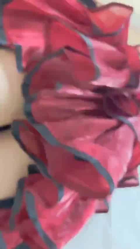 6e9e04cd-c7f3-4940-96a3-a8c55a475dc7.mp4