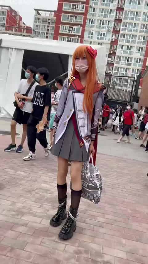 3ad6b9d8-8ee6-436f-b00a-119e78a1f527.mp4