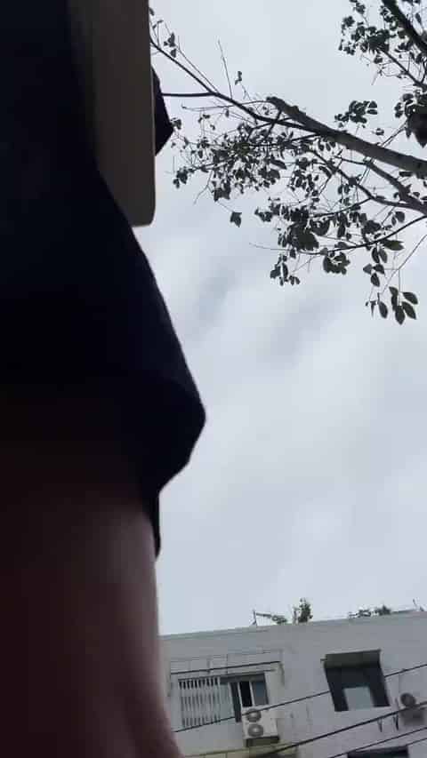 45dca96b-deab-42b6-9fe8-4b3f421e35a6.mp4