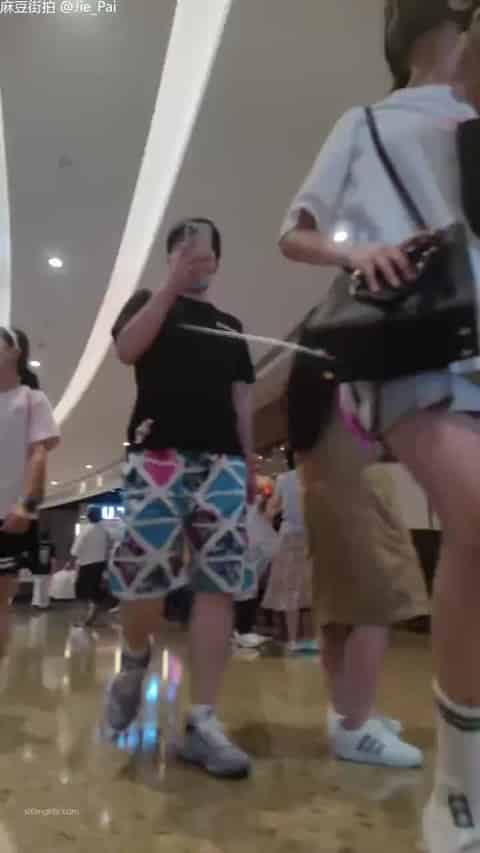 1707115e-76ec-402c-b716-ee8e00a0e1c5.mp4