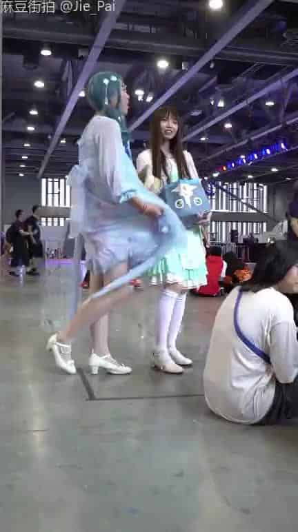 335e2fa3-7e14-44ce-9086-57ff054b19dd.mp4