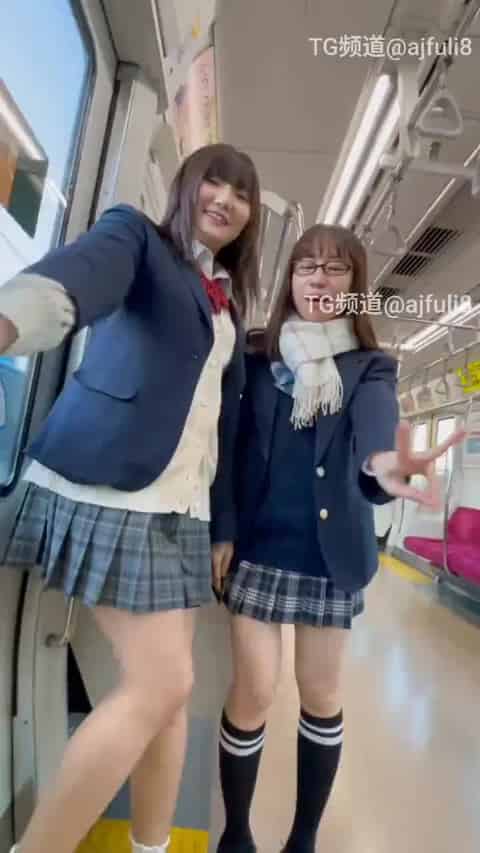 8daa1006-c144-4e96-bffd-997131bfe939.mp4