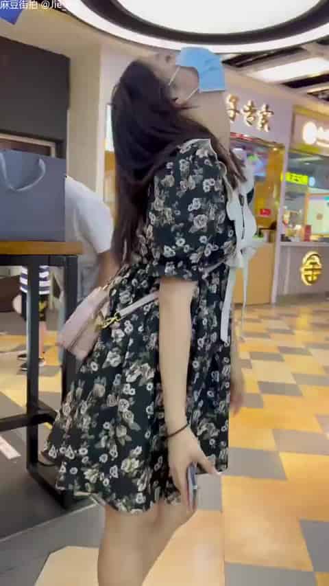 9ebf9ace-973a-47e5-8fad-bf5656588fc0.mp4