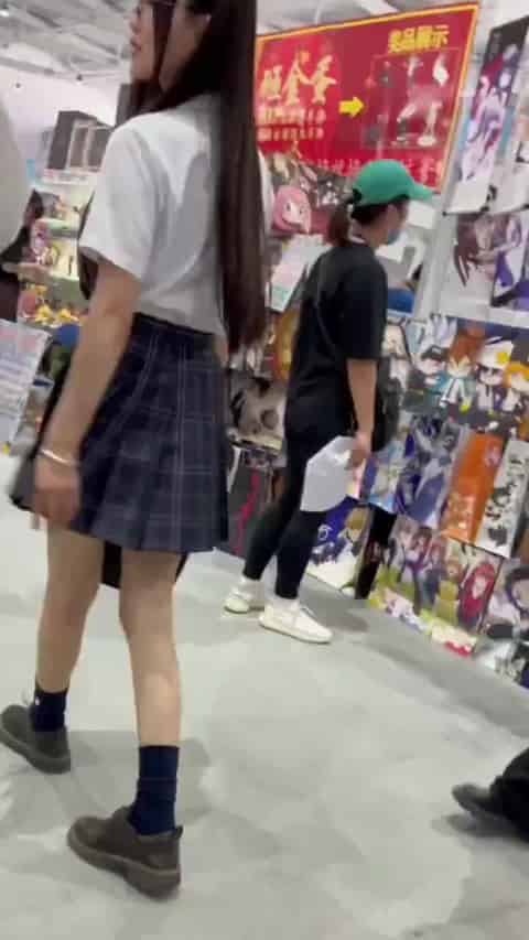 837f105a-c32a-4a34-9b62-8dc603706e61.mp4