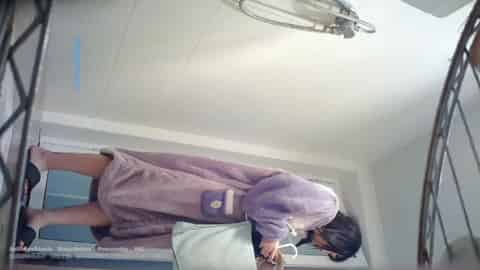 1d430338-32d6-480b-85fa-d19b43b0643d.mp4