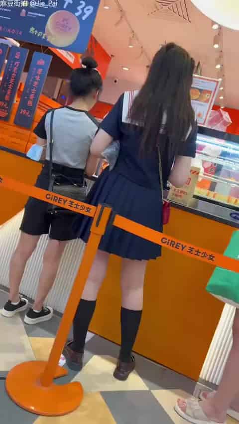 cd504e24-bbc3-4f8a-a8b7-73d49000f176.mp4