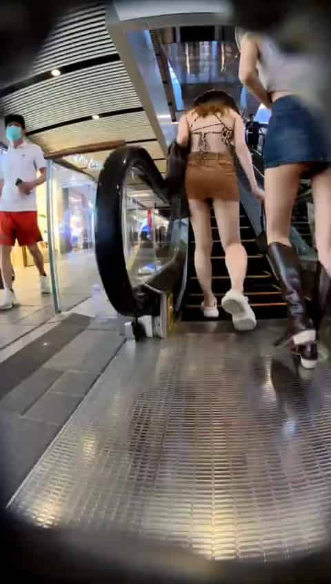 dfca2808-cd57-440b-af73-84e46efcebc4.mp4