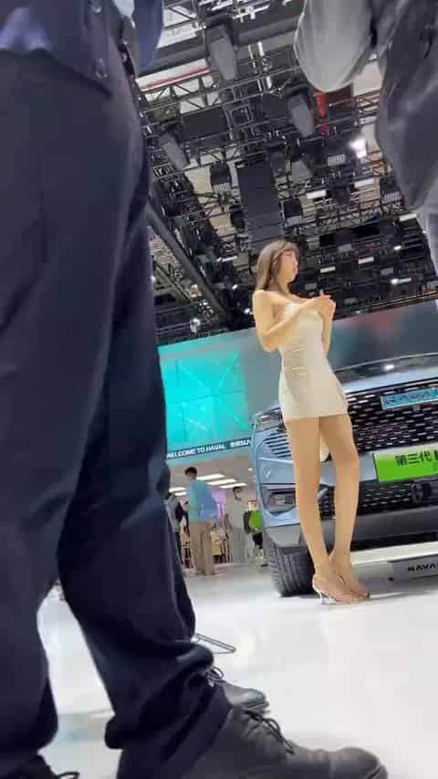 3ace3cb0-f514-429c-9449-a57928cdf742.mp4