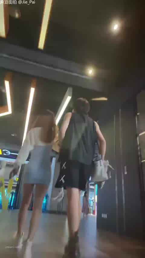 77f48667-4408-412b-9f20-01b6601cd0d3.mp4