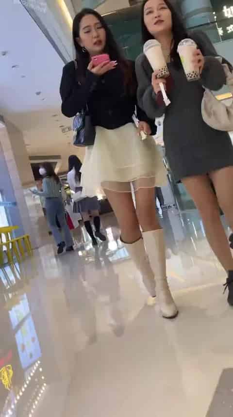 80f3bd3e-2532-4359-be30-43d9bb444c54.mp4