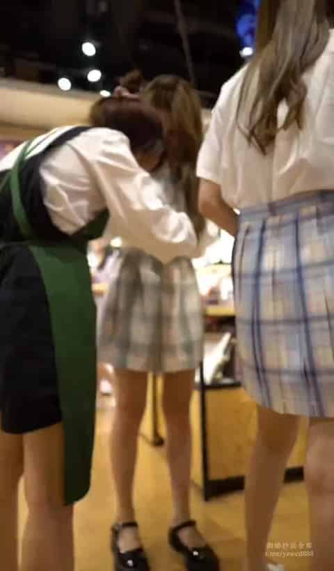 c41ba9fe-87e9-4fb1-9ac4-10e1d3bbd97d.mp4