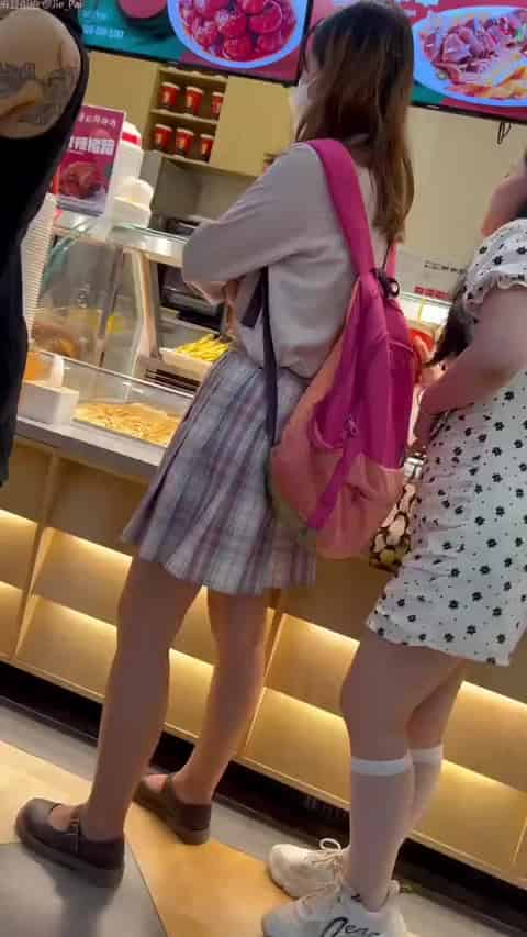 6f3ed16a-3045-4ed6-be2e-f79cc05e61ce.mp4