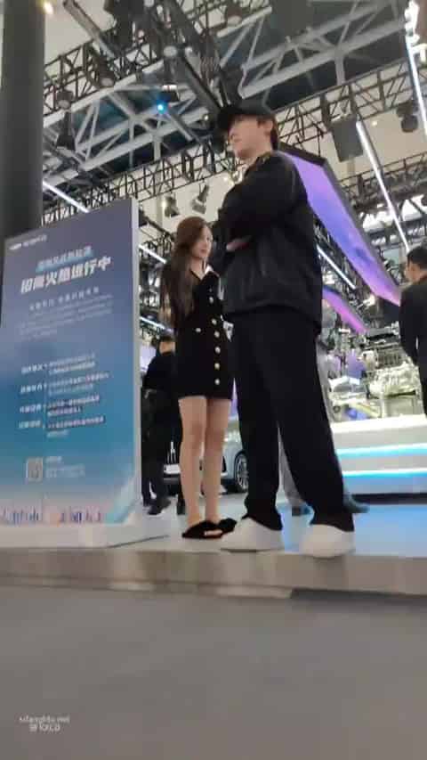 979ed070-525a-4c9b-ab40-1d110bb977fb.mp4