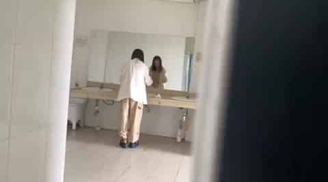 c83656e9-2936-4520-8d1d-89cb5fd9aa0c.mp4