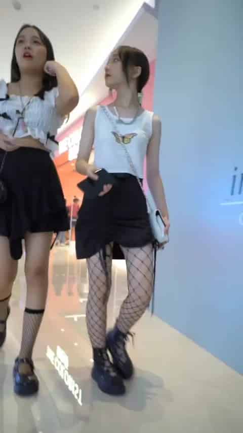 0c04f1e0-fb28-43ec-a644-b8a1ef2f00b2.mp4