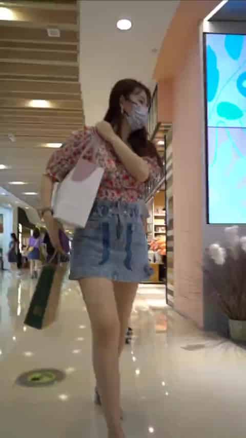 b100e588-2c1d-41c7-813f-075aebd48796.mp4