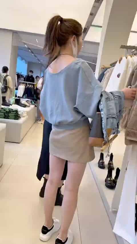 8fb4d405-a49b-4fa9-a0e2-565fe07ae8bf.mp4