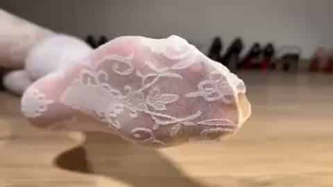 f430b4cc-8c45-4e5e-8cb6-4ac3f3088d11.mp4