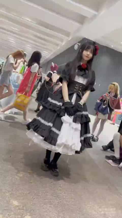 a4cdcc47-abb2-4e58-81fc-19f422eeab98.mp4