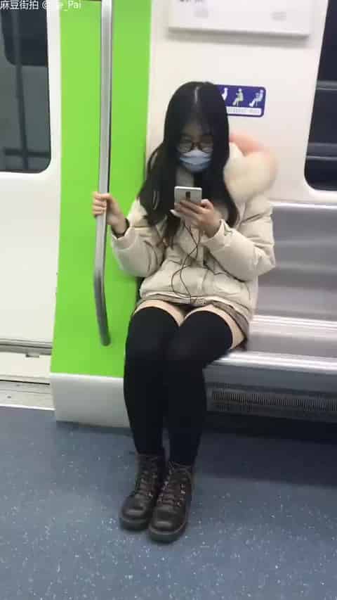 60c6b73f-33ef-4e96-bee0-79e6394b59e7.mp4