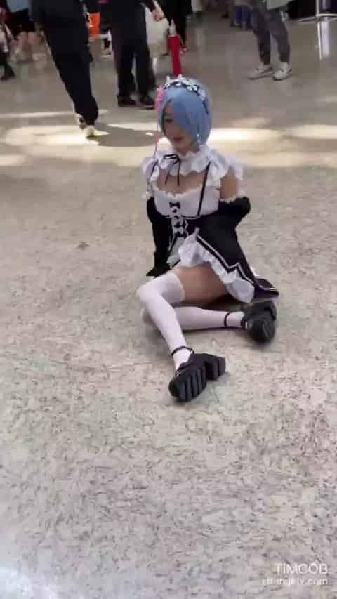 69aa0b70-5967-4c22-8b00-8db21438022b.mp4