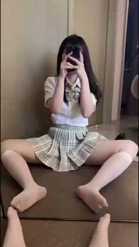 5f0d9abe-78dd-4e18-b1c7-c6768e9c12c0.mp4