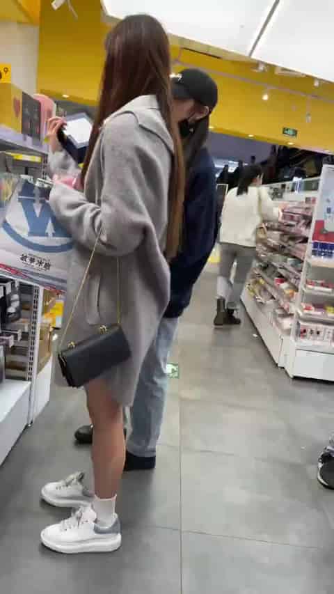 07d85dfb-e8ee-4579-b859-703f7dd0ffac.mp4