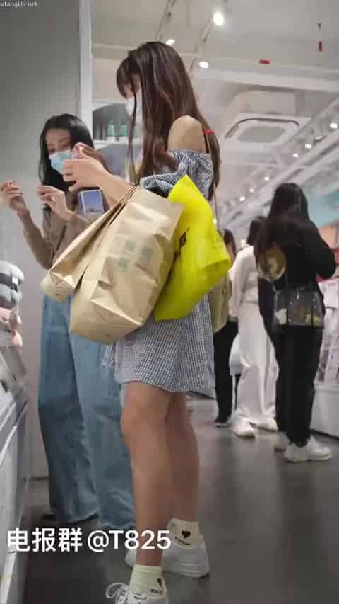 9f921afd-acef-4e74-ad9b-a722c8f2b3aa.mp4