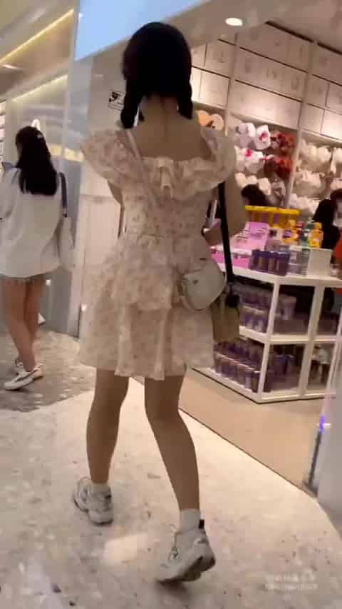 b2515b92-685c-4f16-8aa3-bd57fc2f51a2.mp4