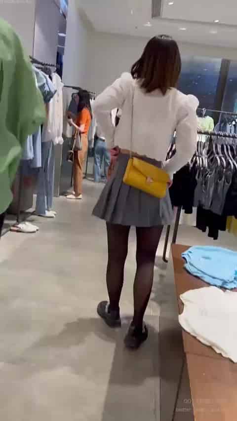 057ad53a-fe16-4929-82bd-0b82ad918775.mp4