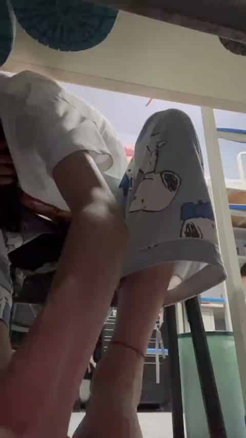 9df0da98-fcfc-45c9-8798-d2f74d6e0b54.mp4