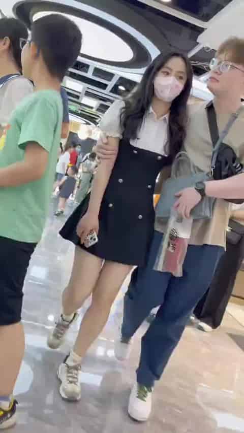 d20d7822-33f8-4169-bc86-d6e396cbf573.mp4