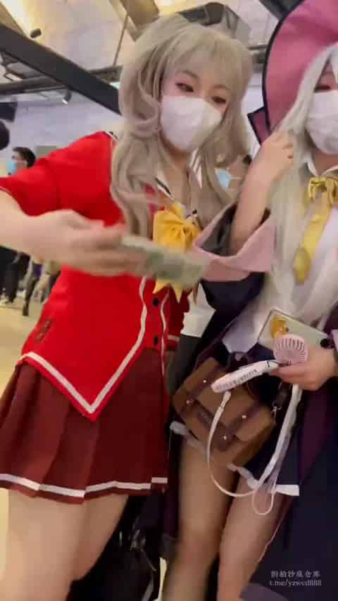 f51f3605-3320-4328-9360-c5d6ef92a337.mp4