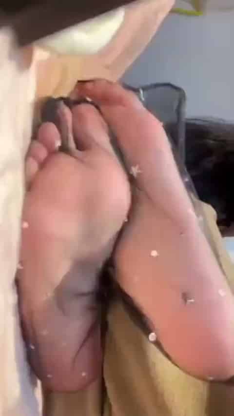 0cf724a2-1f0a-469b-b562-e2e3f8c1605f.mp4