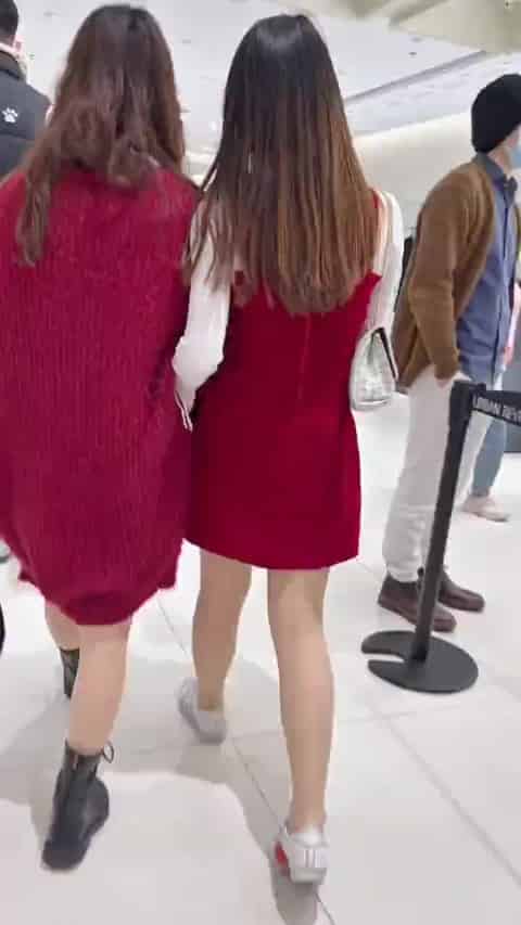 7e48ceff-212b-479b-9fbe-4cece1da9d8a.mp4