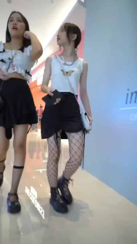 75d0d3a5-aa5f-4e37-bbe4-48ef72d54fea.mp4