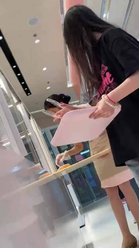 fba1ec36-0752-40eb-b62d-494c229116de.mp4