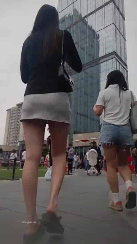 f3894b6b-c02b-47f6-bdc5-ef15d0c9966e.mp4