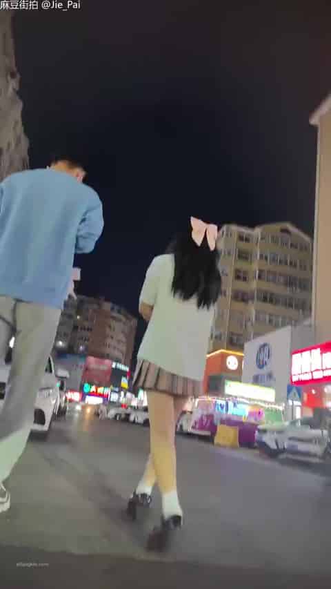 980baa27-5cc0-4311-ac9d-31b6d53aff2d.mp4