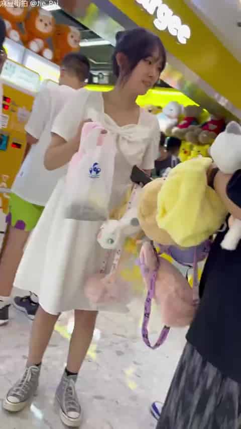 555e261f-80ed-48f4-8db2-4e471473ef48.mp4