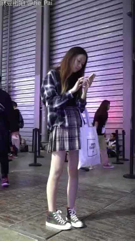 d2c755a7-f7f2-4df1-a56d-c21d472d004e.mp4