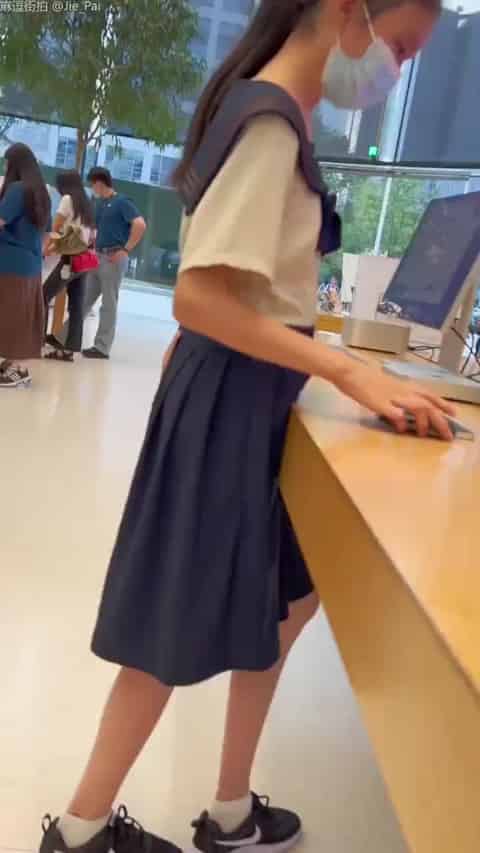 e52d63a4-df9e-4595-82af-2e4500930c40.mp4