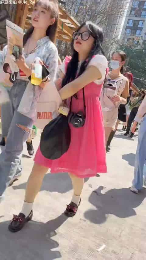 6ea411ac-7322-45cd-b172-b96d306a015d.mp4