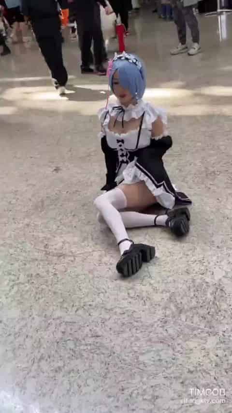 74dc389a-79c6-41ca-9cfa-82f545d77745.mp4