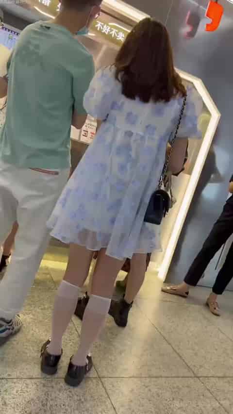 16e6bc26-fdff-4641-9998-6d7630b610d3.mp4