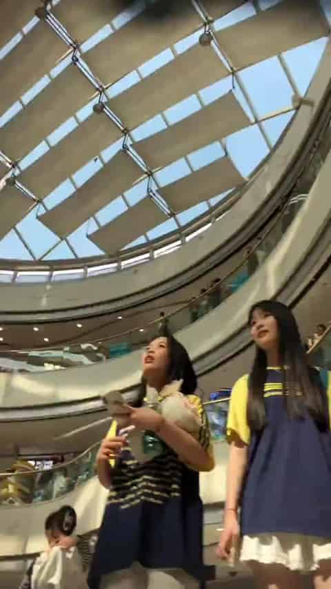 da8f69bd-da76-4d0b-a7ac-c8504225adca.mp4