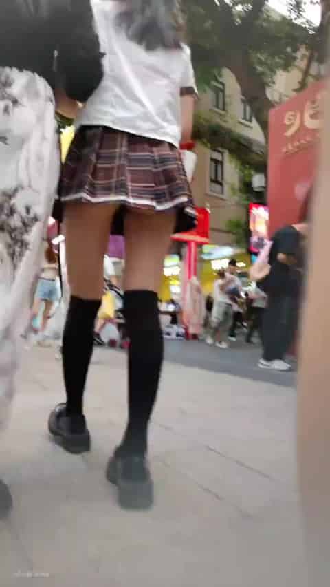 9cd080f1-2386-43a1-b66b-94b25ab247a8.mp4