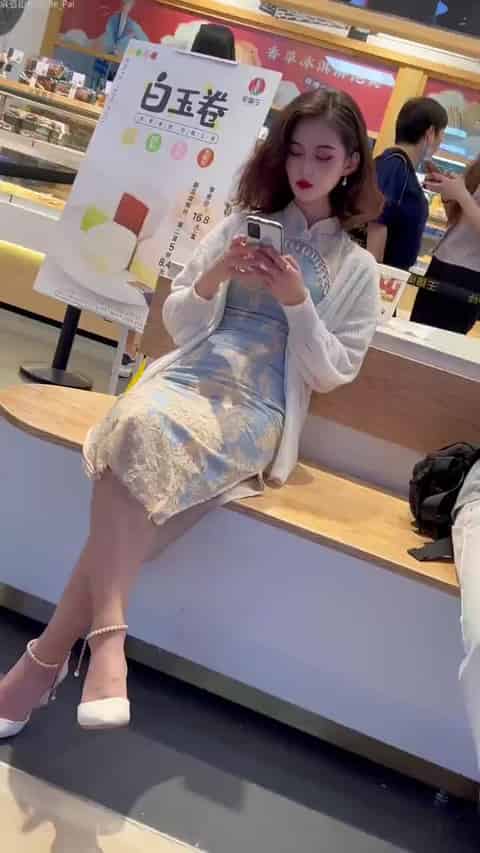 f9139fa8-c926-4888-8894-054bf763c1cf.mp4