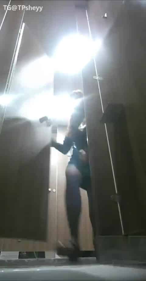 f052f522-694e-4465-8902-0052fb533585.mp4