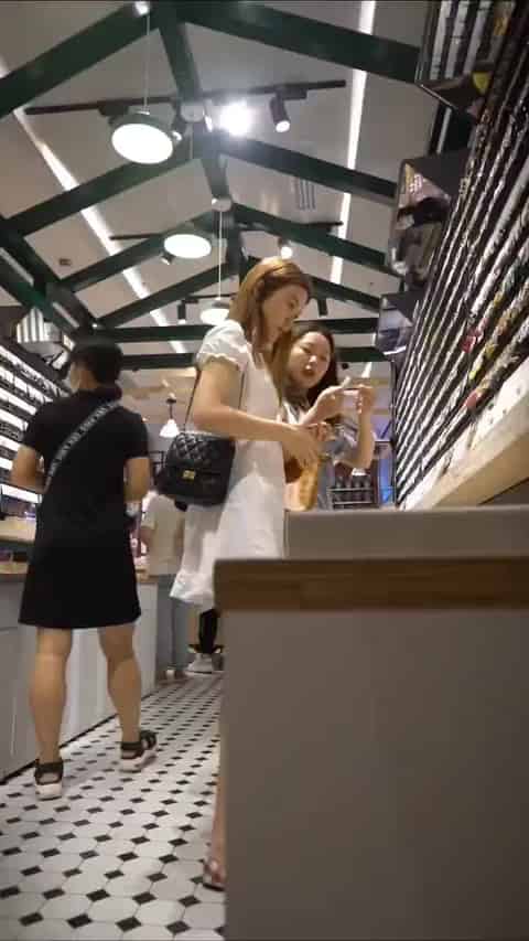 4a50068b-b7c6-4745-9b4a-6f6280381492.mp4